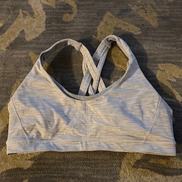 lululemon athletica Light Gray Strappy Crisscross Sports Bra - Picture 3 of 5